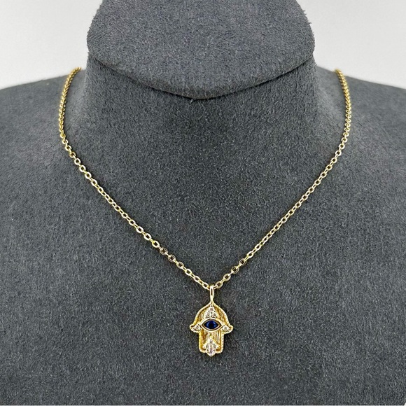 18K Gold Plated over 925 Sterling Silver Hamsa Pendant Necklace - Picture 1 of 9